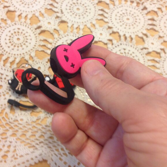 Bad Bunny Straw Cover Topper Set, protect from germs and dust - Picture 3 of 3